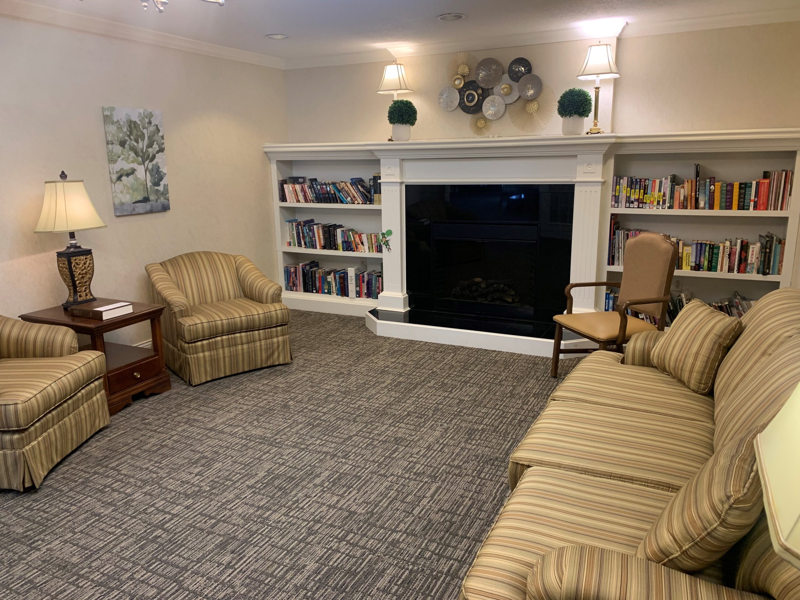 Living room with fire place